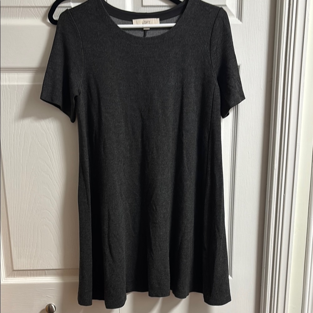 LOFT Black Short Sleeve dress